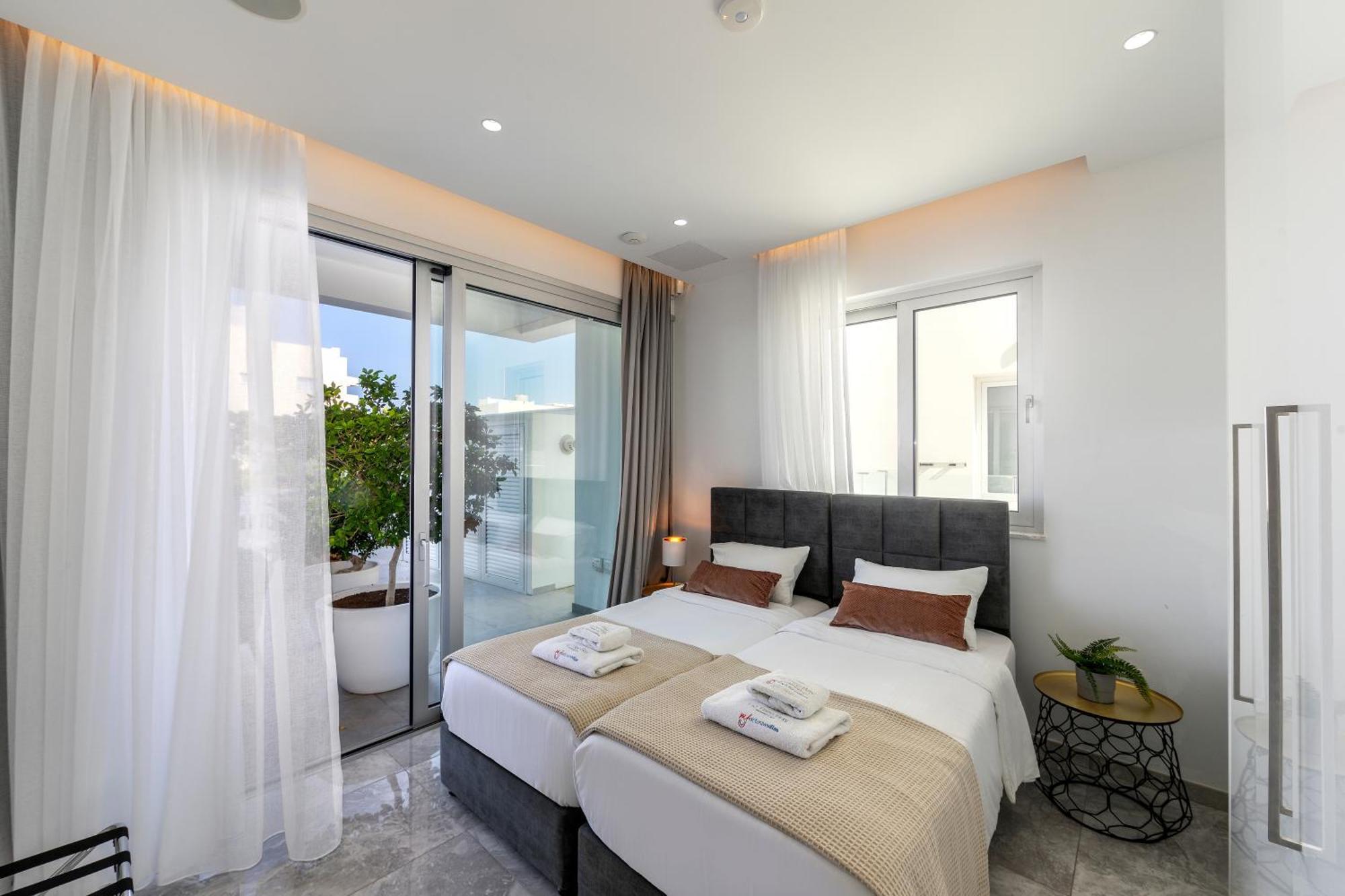 פרוטאראס Fig Tree Bay Residences 7 מראה חיצוני תמונה